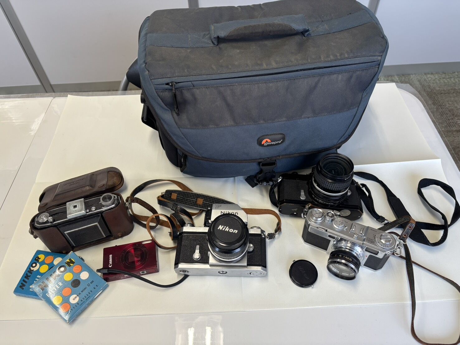 柏市でデジタルカメラ2台をお買取しました！